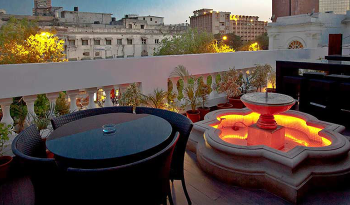 Top 10 Restaurants With Live Musical Treat At Connaught Place CP 