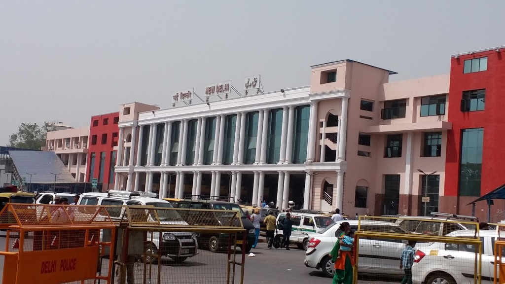 New Delhi Station - Ajmeri gate side