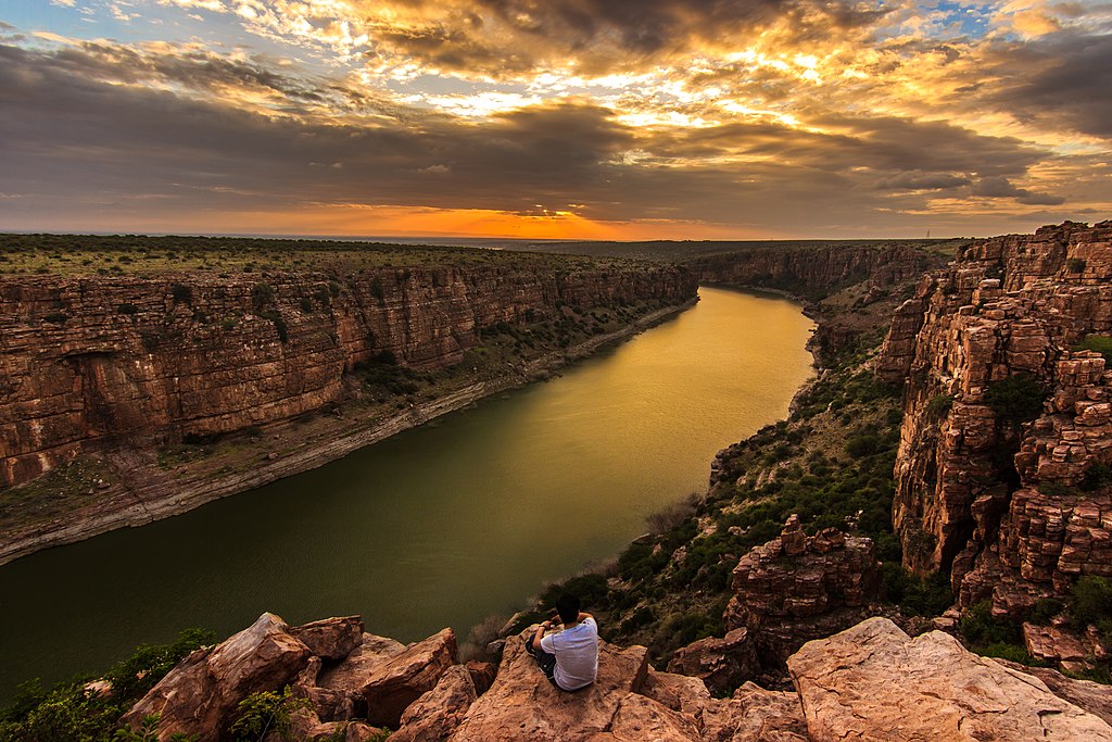Nearest Railway Station to Gandikota